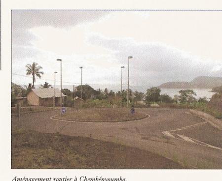 rond point chémbéyoumba ( tchanga)