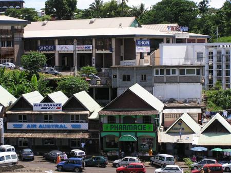 la  place  du   marché    de  MAMOUDZOU